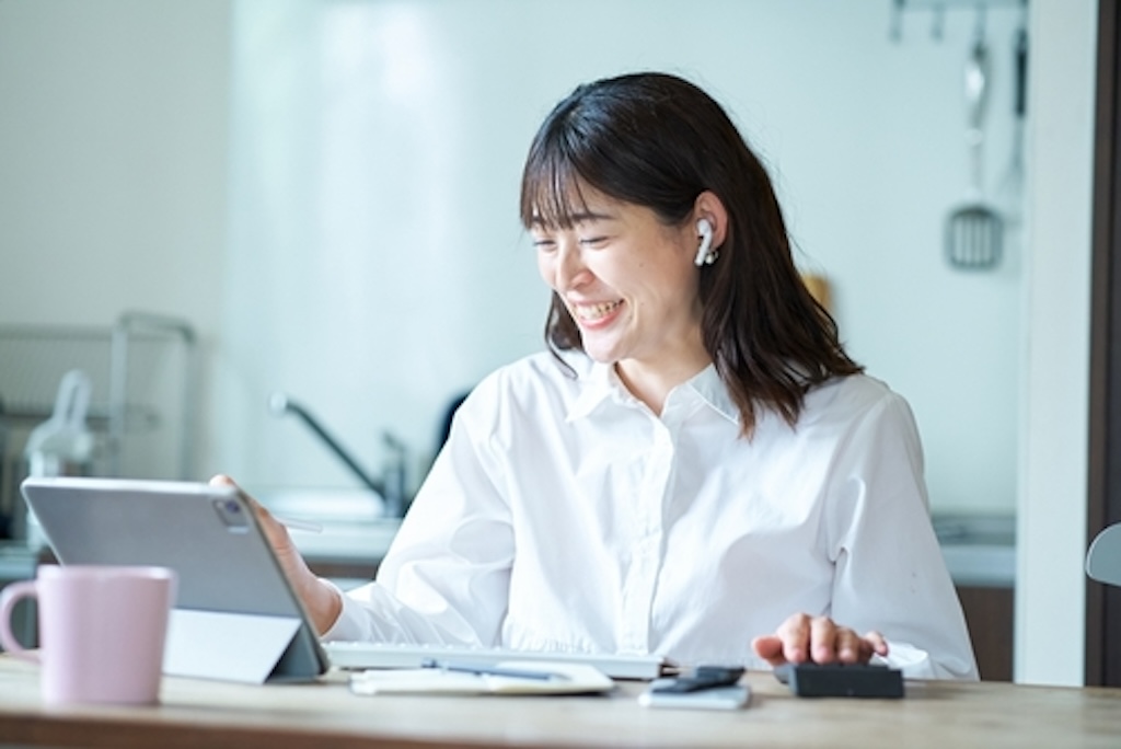 クソーシングで主婦でも専門的な案件を受けるならママキャンがおすすめ！